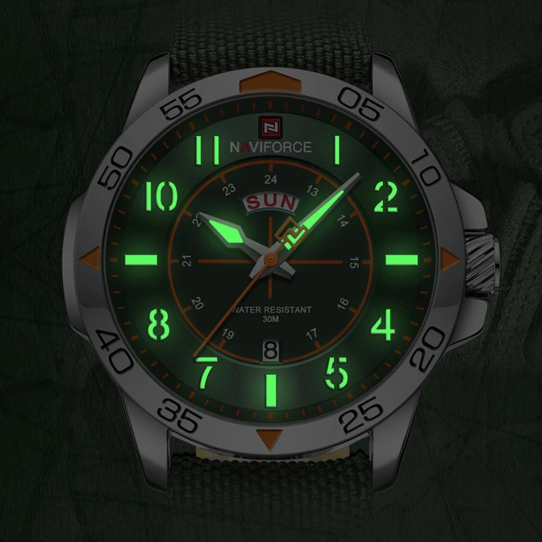 Naviforce Valtteri Uhr